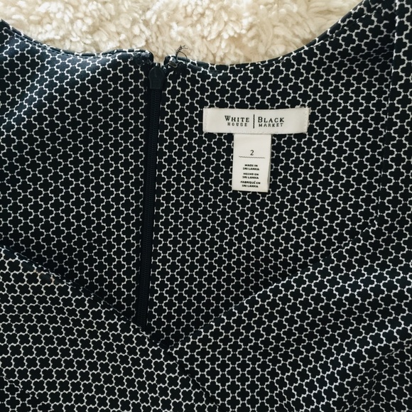  LIKE NEW Gorgeous Retro Looking Scuba Dress - Picture 4 of 4